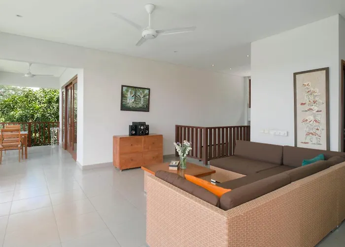 Villa Yenian By Finder