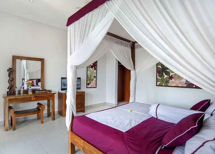 Villa Yenian By Finder *