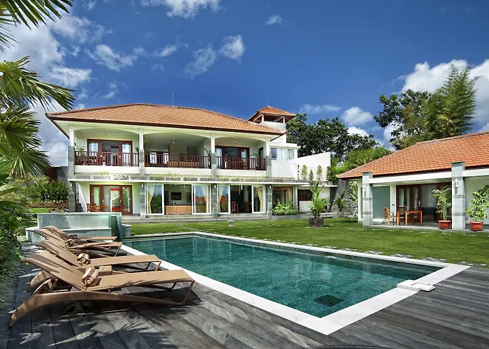 Villa Yenian By Finder *