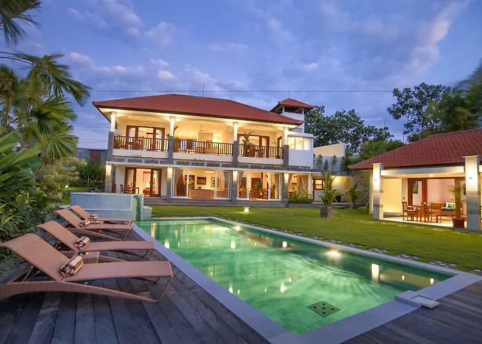 Villa Yenian By Finder *